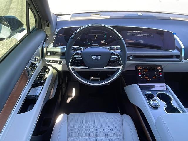 2026 Cadillac VISTIQ Sport