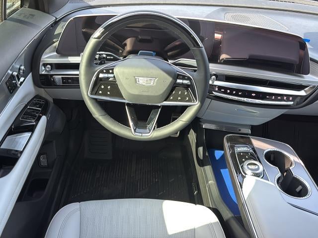 2027 Cadillac LYRIQ Premium Luxury - Photo 10
