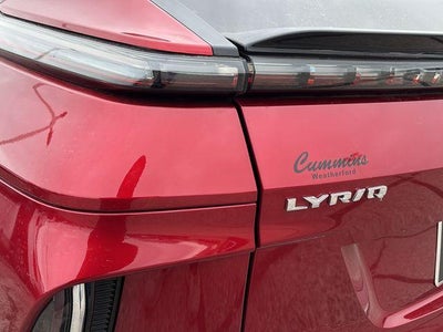 2024 Cadillac LYRIQ Luxury 2