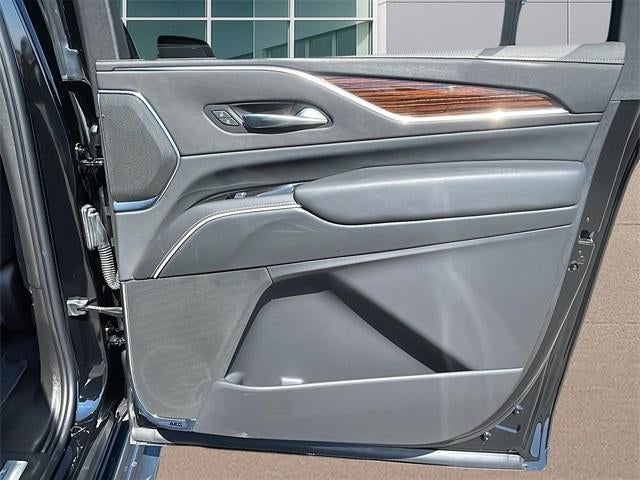 2023 Cadillac Escalade ESV Premium Luxury