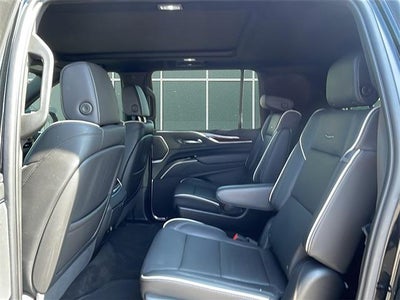 2023 Cadillac Escalade ESV Premium Luxury