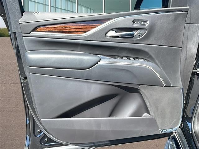 2023 Cadillac Escalade ESV Premium Luxury