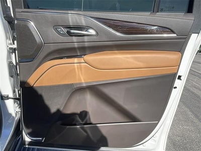 2022 Cadillac Escalade ESV Premium Luxury