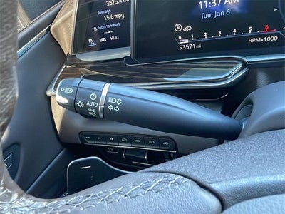 2022 Cadillac Escalade ESV Premium Luxury