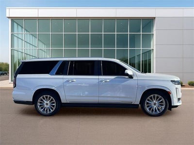 2022 Cadillac Escalade ESV Premium Luxury