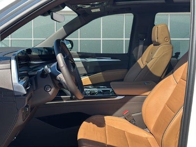 2025 Cadillac Escalade Premium Luxury